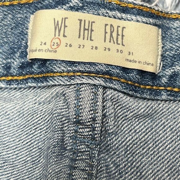 Free People We The Free Loving Good Vibrations Distressed Denim Shorts Sz 25 - Picture 6 of 7